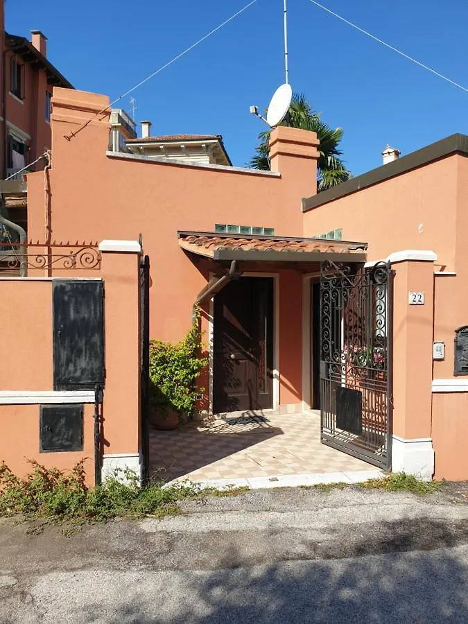 Holiday home Cottage Al Mare Martina Lido di Venezia Italy